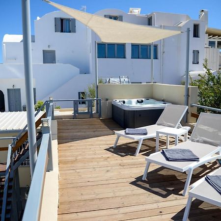Villa Sunrise Onlava à Oia  Extérieur photo