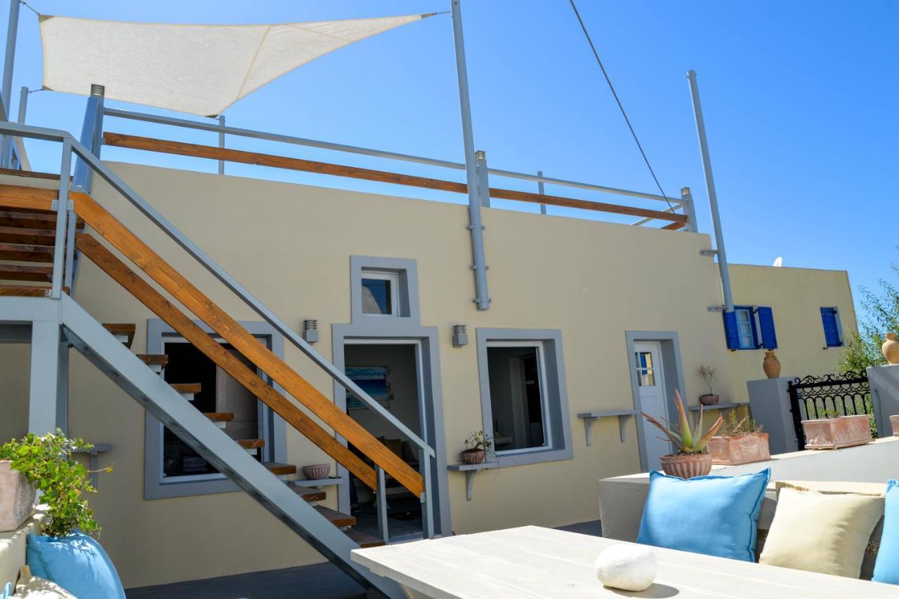 Villa Sunrise Onlava à Oia  Extérieur photo